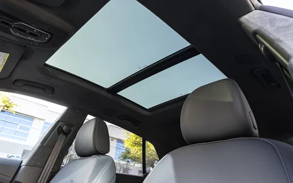 Cars wallpapers Audi Q8 55 TFSI quattro S line (Sakhir Gold Metallic) US-spec - 2025