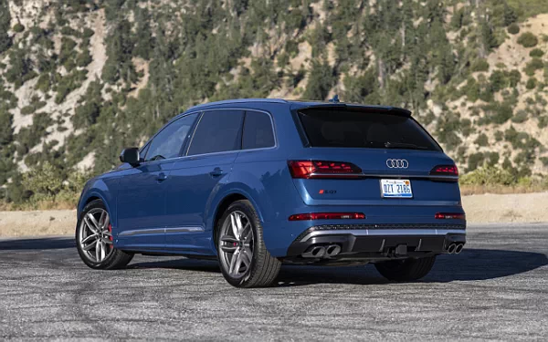 Cars wallpapers Audi SQ7 TFSI (Ascari Blue Metallic) US-spec - 2025