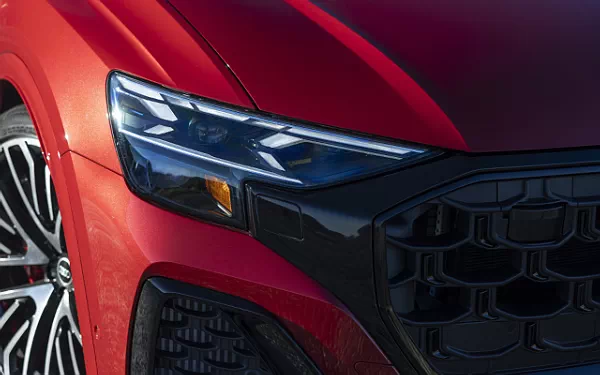 Cars wallpapers Audi SQ8 TFSI quattro (Chili Red Metallic) US-spec - 2025