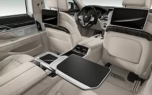 Cars wallpapers BMW 750Li xDrive - 2009