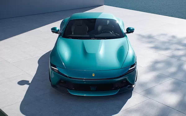 Cars wallpapers Ferrari Amalfi (Verde Costiera) - 2025