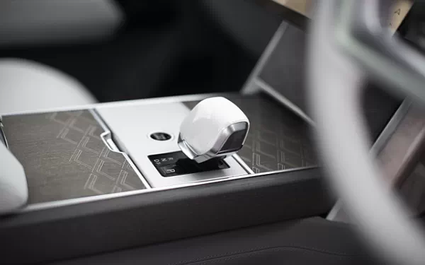 Cars wallpapers Range Rover SV Burford Edition UK-spec - 2024