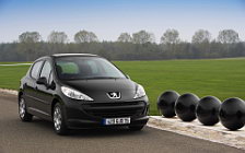 Peugeot 207 5door - 2006