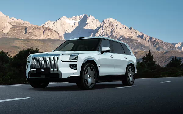 Cars wallpapers Zeekr 9X (White) - 2025